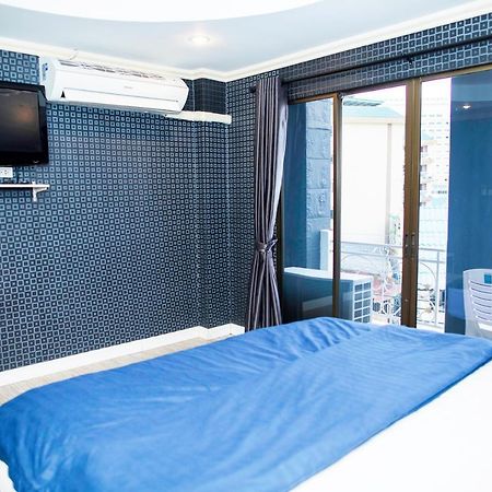 פאטאיה Merry Inn Suites מראה חיצוני תמונה