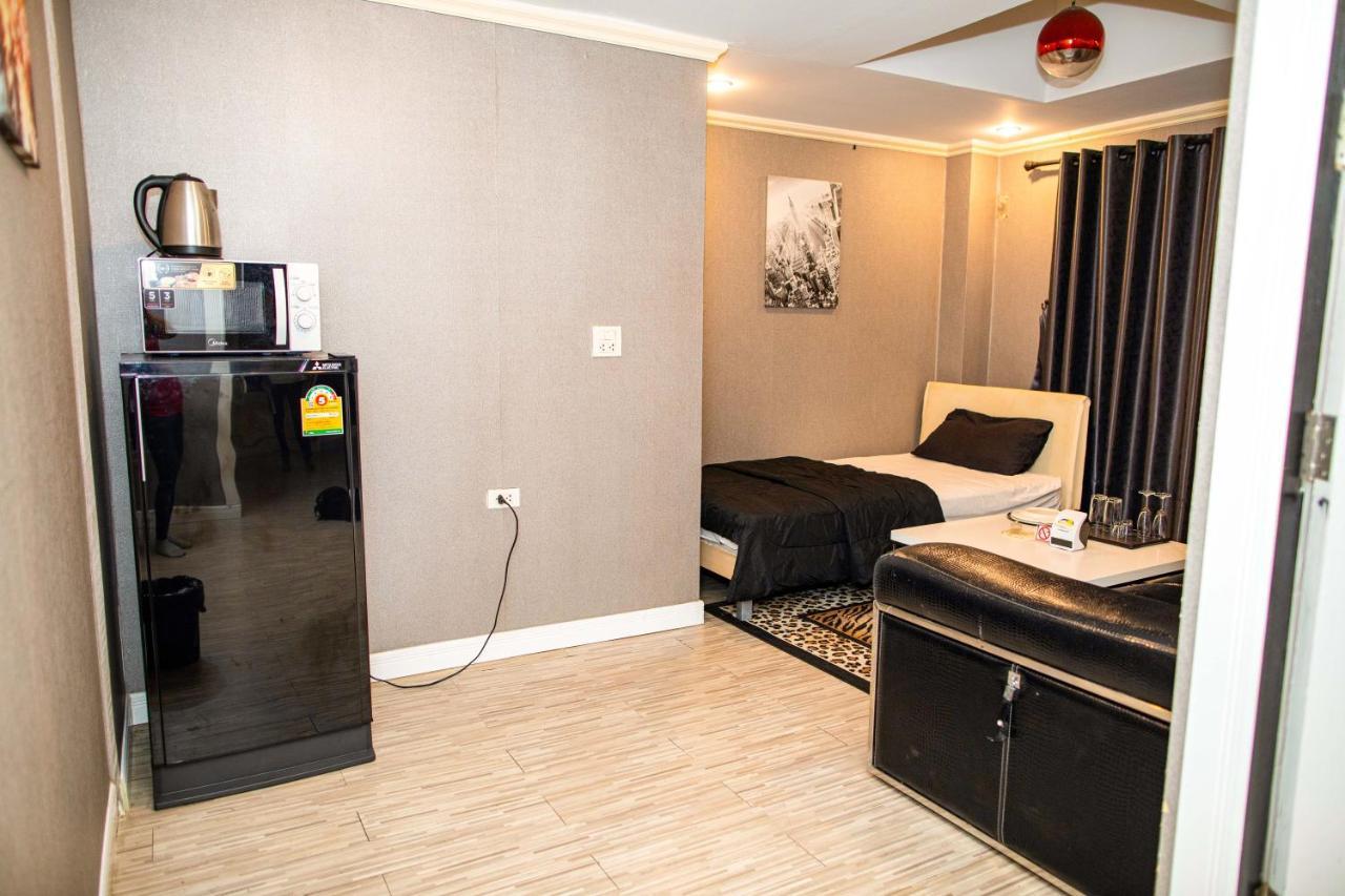 פאטאיה Merry Inn Suites מראה חיצוני תמונה