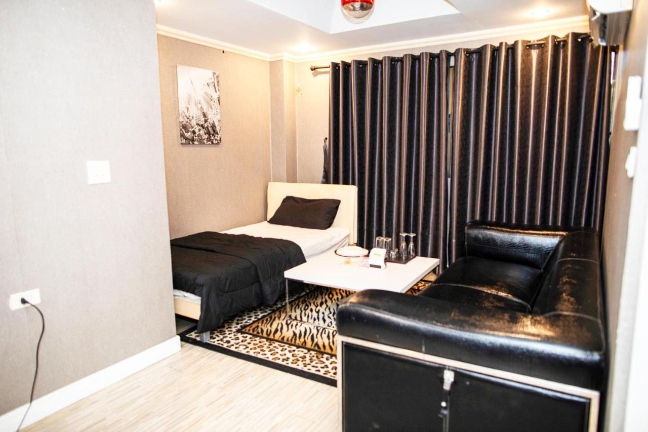 פאטאיה Merry Inn Suites מראה חיצוני תמונה